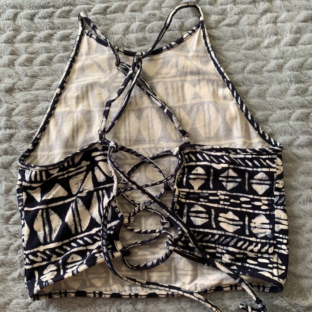Forever 21 AZTEC CROP TOP